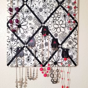 NWT Paparazzi necklaces